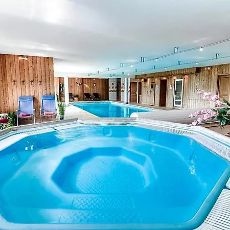 Le Tyrol Hotel Montvalezan