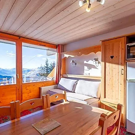 Le Tyrol Hotel