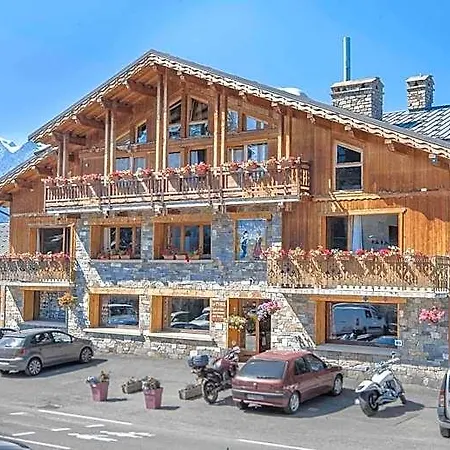 Le Tyrol Hotel 3*