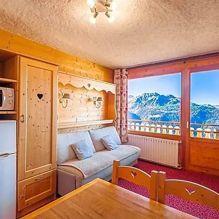 Le Tyrol Hotel